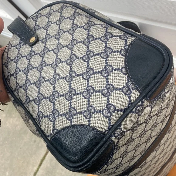 Gucci Travel Bag - Picture 7 of 17